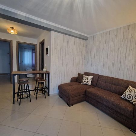 Iro Apartments Néa Péramos Esterno foto